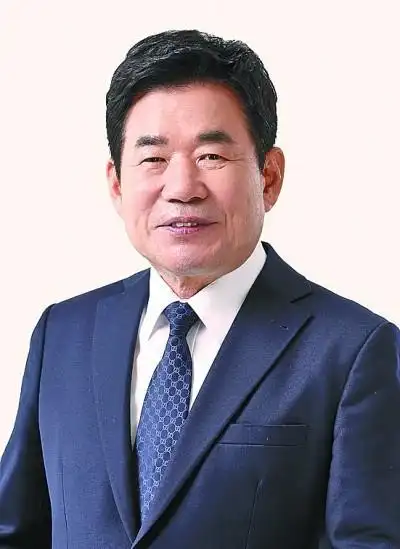 疫情下政府作用凸显，逆全球化抬头、数字化加速